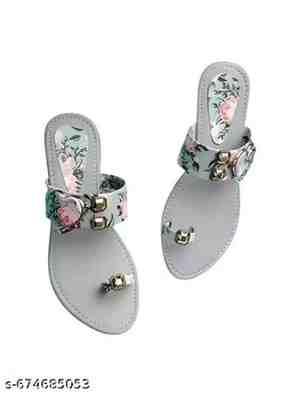 Women Ethnic Flats